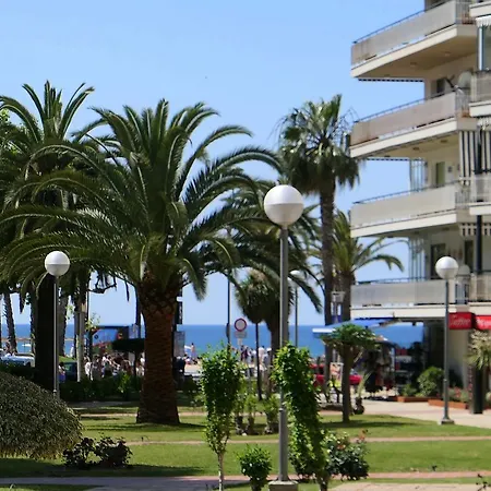 Rentalmar Aries Plus Salou Exterior foto