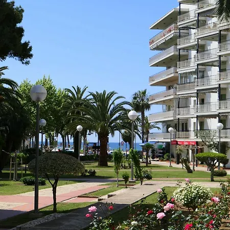 Rentalmar Aries Plus Salou Exterior foto