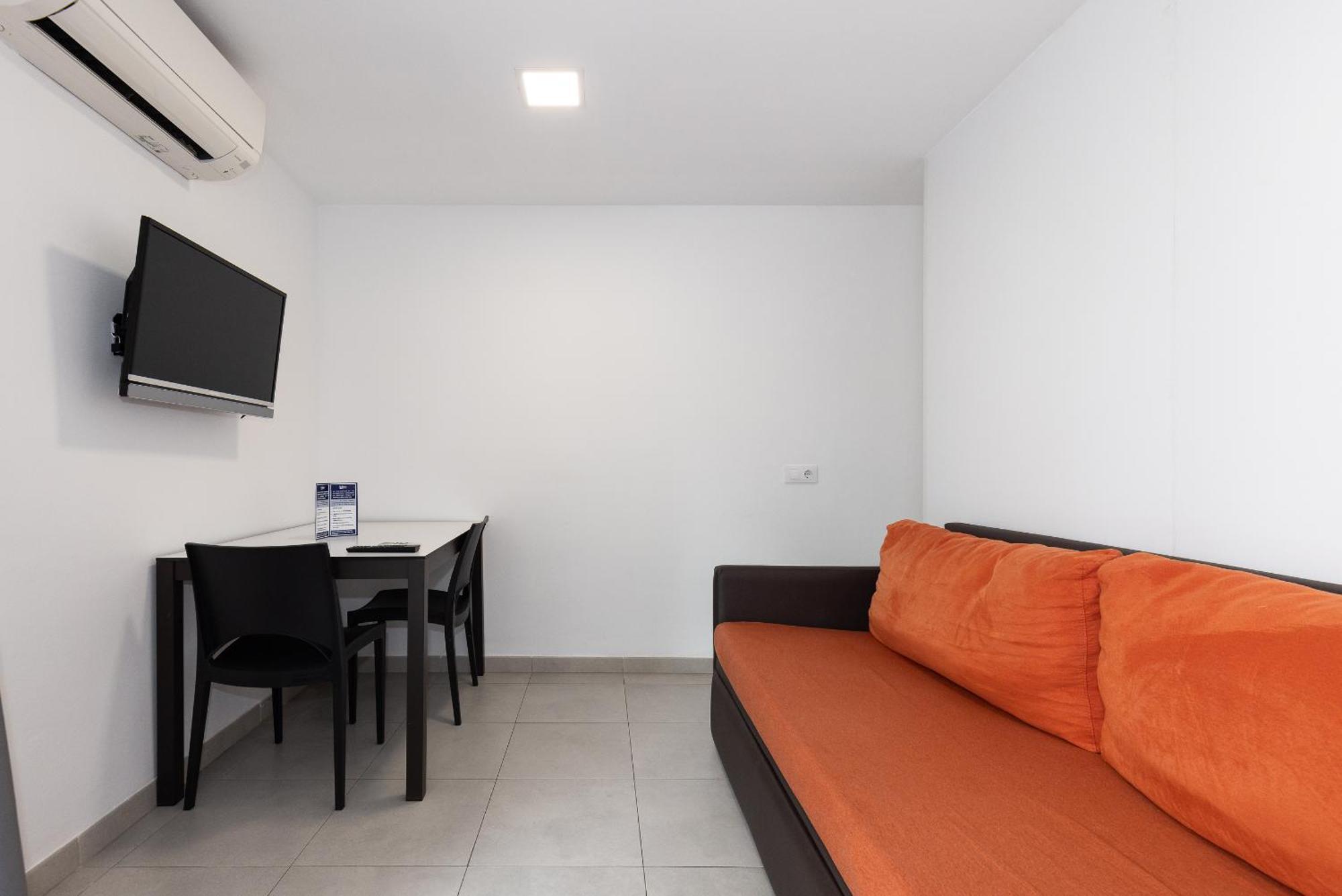 Apartment Rentalmar Aries *